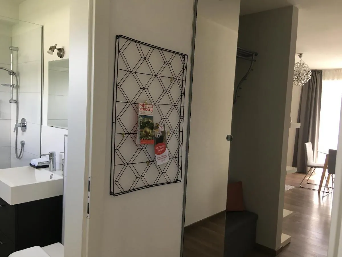 Kal'S Studio Apartment Salzburg Austria